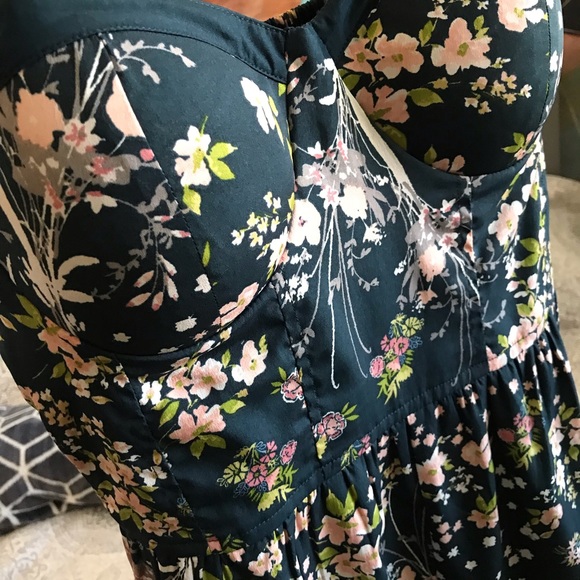 Floral dark blue romper.Great for spring. - Picture 2 of 5